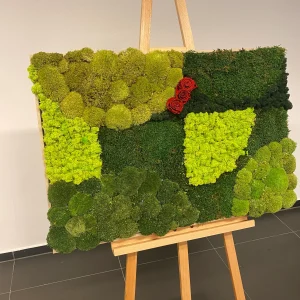 Moosbild-Formen-mit Rosen